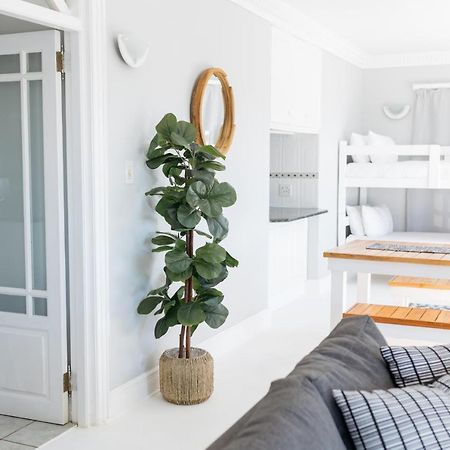 Nahoon Beach Villas Self Catering Apartments 东伦敦 外观 照片