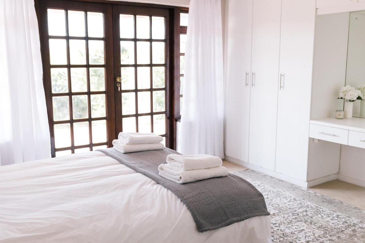 Nahoon Beach Villas Self Catering Apartments 东伦敦 外观 照片