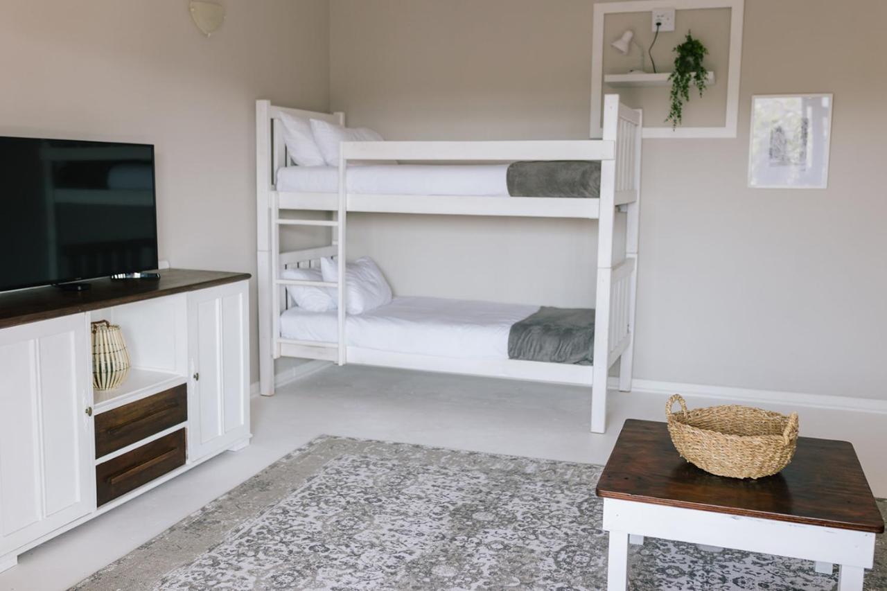 Nahoon Beach Villas Self Catering Apartments 东伦敦 外观 照片