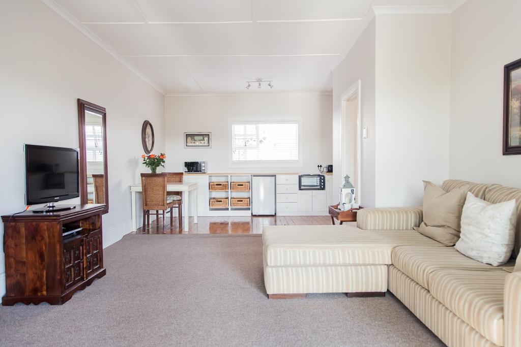 Nahoon Beach Villas Self Catering Apartments 东伦敦 外观 照片
