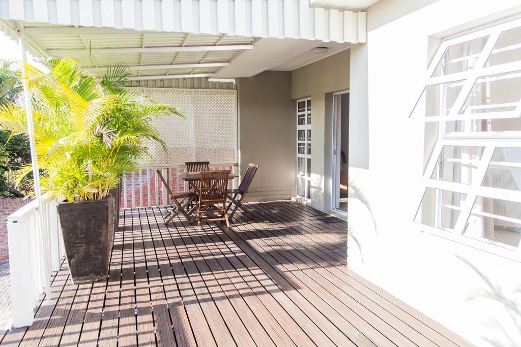 Nahoon Beach Villas Self Catering Apartments 东伦敦 客房 照片