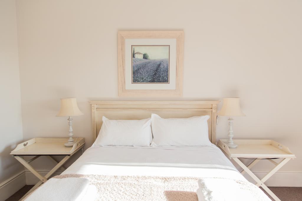 Nahoon Beach Villas Self Catering Apartments 东伦敦 外观 照片