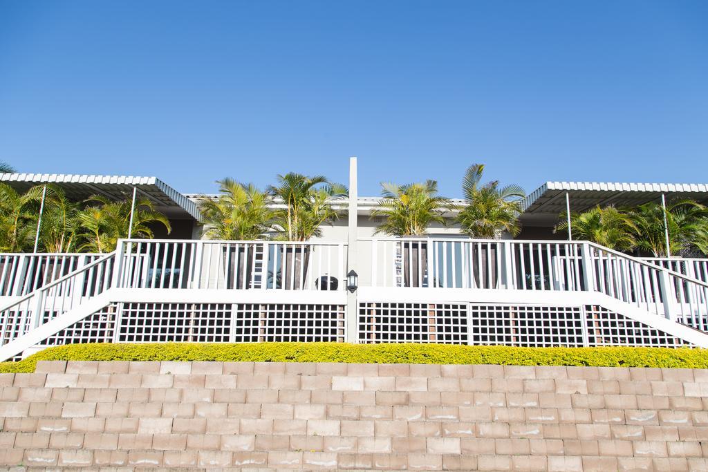 Nahoon Beach Villas Self Catering Apartments 东伦敦 外观 照片